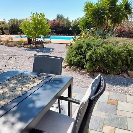 Villa Polyxeni Magnolia 150m From The Sea