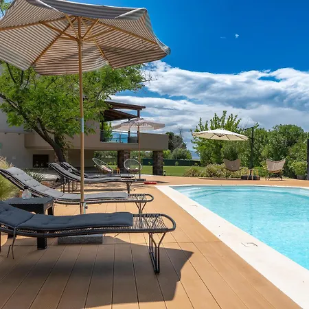 Polyxeni Magnolia 150m From The Sea Villa