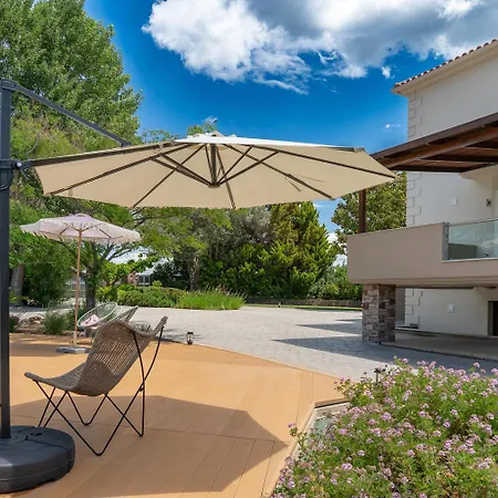 Polyxeni Magnolia 150m From The Sea Villa *