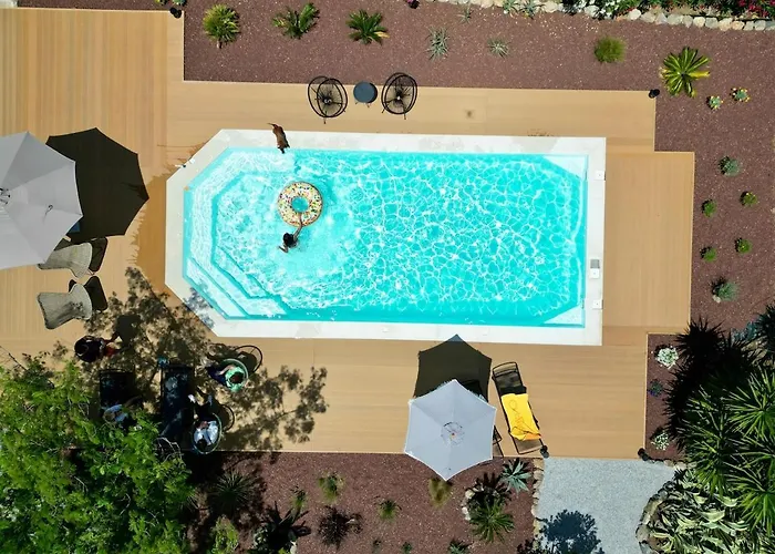 Villa Polyxeni Magnolia 150m From The Sea