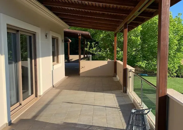 Polyxeni Magnolia 150m From The Sea Villa Politika